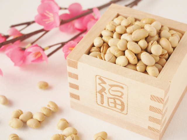 roasted-soybeans-for-setsubun soy japanese festivals