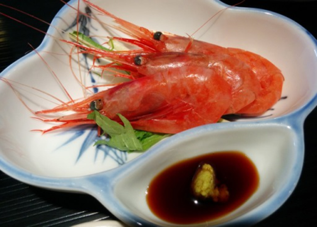 sashimi-soysauce-shrimps