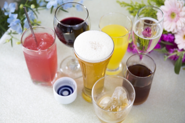  diverses boissons alcoolisées