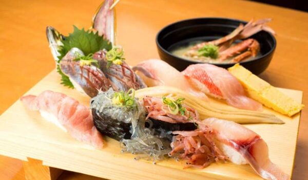 sushi-with-misosoup