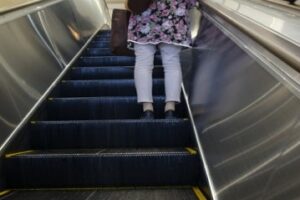 escalator_kansai