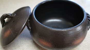 clay-pot-donabe